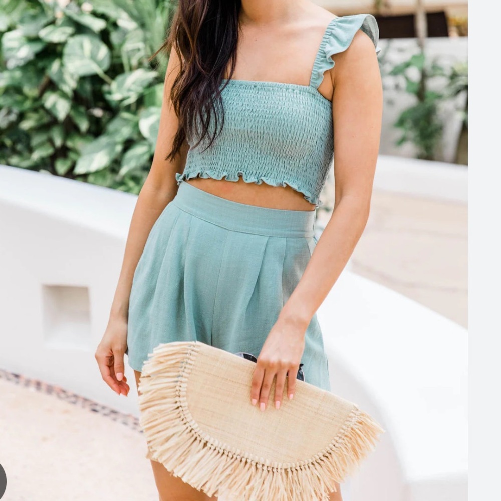 Pink Lily Sage Green Textured Set